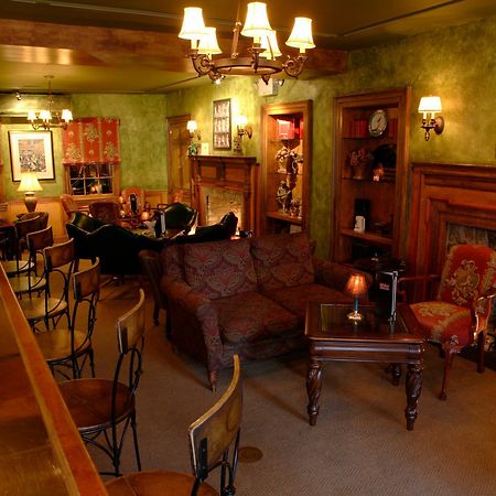 Lambertville House Ресторант снимка